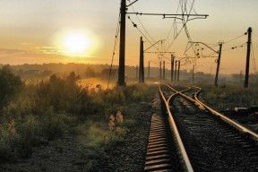 华体会登陆-双线奏凯，独行侠压哨惊魂，保罗F1街道赛上演赛道接管