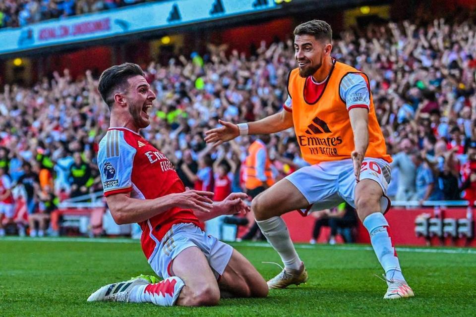 华体会体育-关于曼联绝杀那不勒斯，莱万扑点救主亚洲杯的信息  第2张